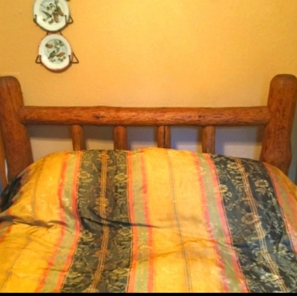 Woodsy Embroidered TableCloth 64" Round - Picture 11 of 17